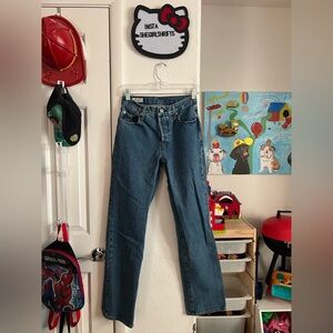 levi’s denim jeans